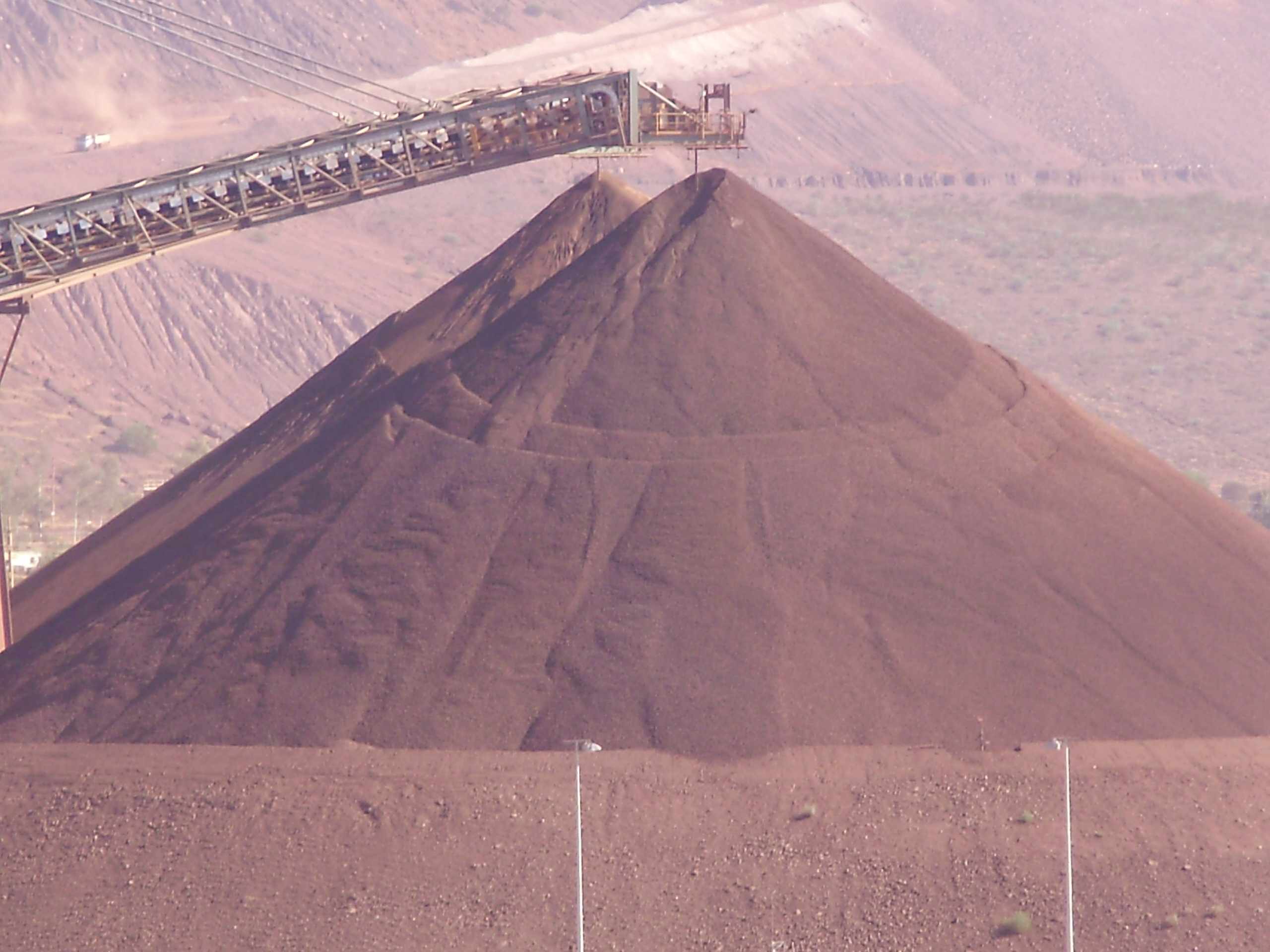 Stockpile Drainage Analysis Stockpile Seepage Analysis Stockpile Drainage Analysis Stockpile Seepage Analysis